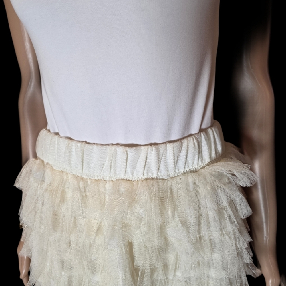 Chicwish Swan Cloud Tulle Tiered Maxi EUC M/L - Picture 7 of 17